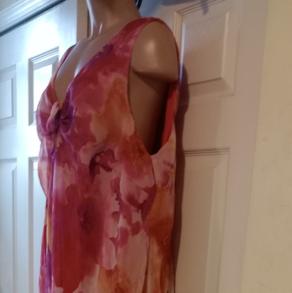 Venezia Pink Floral Maxi Dress – Size 26/28 – Sleeveless Tie-Front - Picture 5 of 10